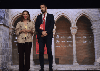 Jéssica de León: «El turismo rural fija población, protege el patrimonio y conserva nuestra identidad»