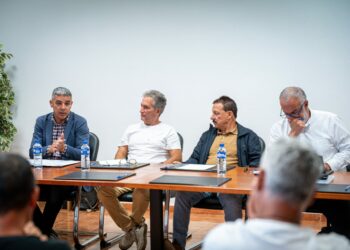 Quintero evalúa en La Palma las demandas del sector platanero y el estado de las ayudas