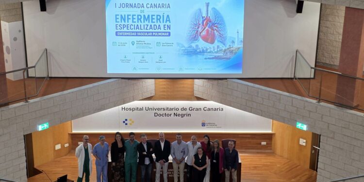 El Doctor Negrín analiza el abordaje integral de la patología hipertensiva pulmonar en unas jornadas de Enfermería