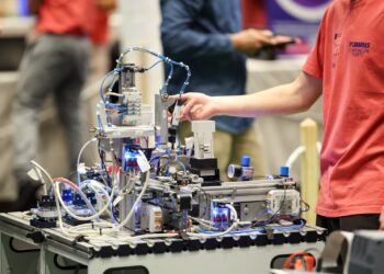 Educación autoriza medio centenar de proyectos de innovación de FP para el curso 2026/2027