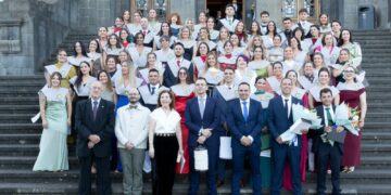 Adasat Goya da la bienvenida a los 63 nuevos graduados de la Escuela de Enfermería Nuestra Señora de la Candelaria