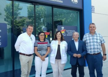 Educación y la FCA exploran nuevas vías de colaboración para impulsar los deportes de motor en la FP canaria