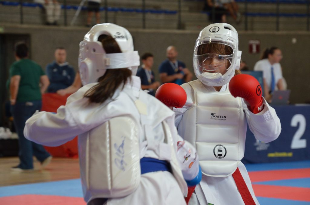 foto-gran-canaria-y-tenerife-se-reparten-los-titulos-en-las-finales-acuaticas-y-de-karate-de-los-campeonatos-en-edad-escolar-5-1024x678-1