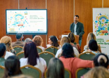 Las escuelas rurales canarias reivindican su papel como motor educativo y social del archipiélago