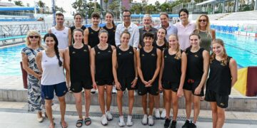 Canarias acoge la preparación de la selección española de natación artística para el Europeo de París