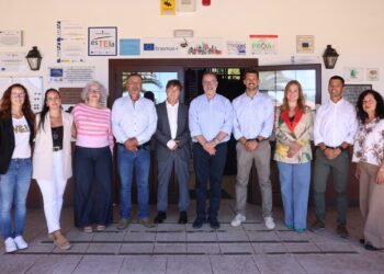 Poli Suárez refuerza su compromiso con los centros educativos de Las Breñas y Puntagorda, en La Palma