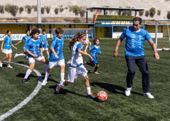 Un centenar de niños y niñas con y sin diversidad funcional participan en un campus inclusivo