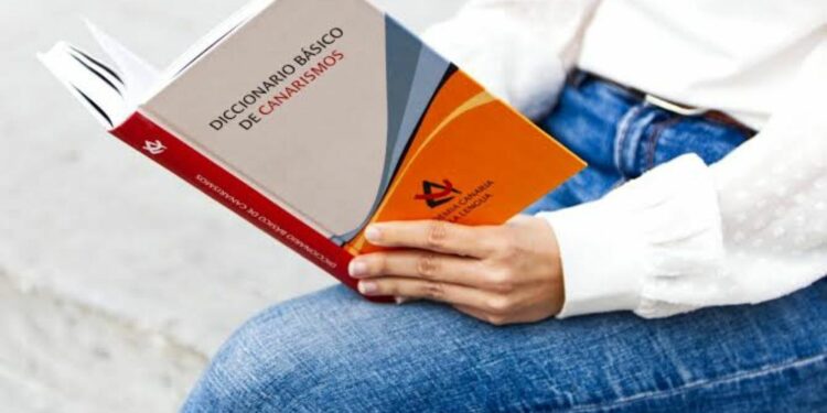 La Academia Canaria de la Lengua recibe doscientos mil euros para la divulgación del español de Canarias