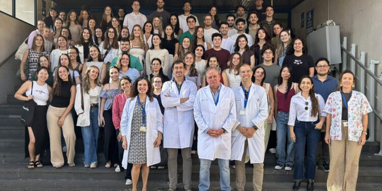 Un total de 108 nuevos residentes comienzan su formación especializada en el Hospital La Candelaria