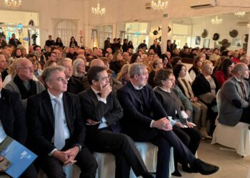 Clavijo se compromete a mantener firme el respaldo a la “importante y activa” comunidad canaria en Uruguay