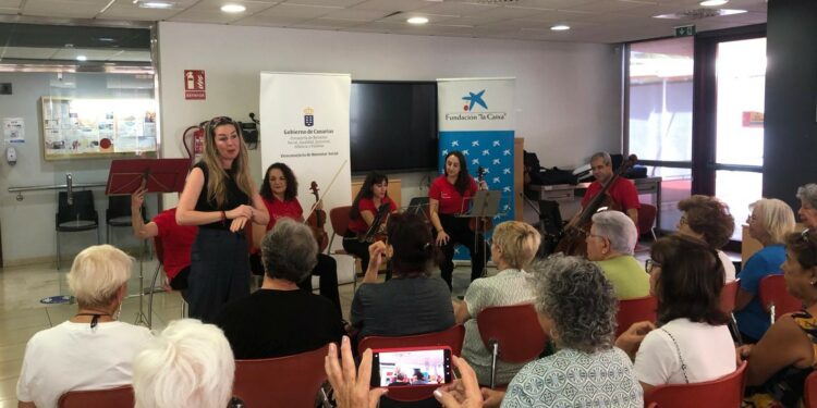 La música como herramienta de bienestar llega a los Centros de Día para Mayores de Canarias