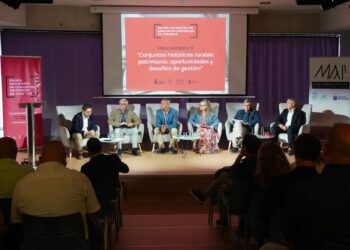 El Gobierno se compromete a liderar una estrategia compartida para los conjuntos históricos de Canarias