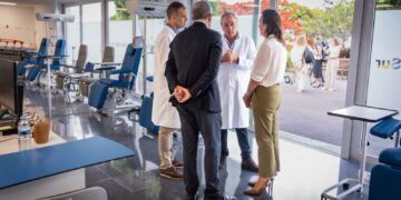 Clavijo refuerza su compromiso con el Hospital del Sur con la ampliación del Hospital de Día Oncológico