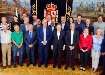 Canarias y el Estado trabajan en nuevas reservas marinas y reforzarán el control en estos espacios