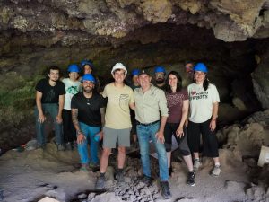 dsc02590-300x225-1 Equipo de investigación Cueva de Los Cabezazos