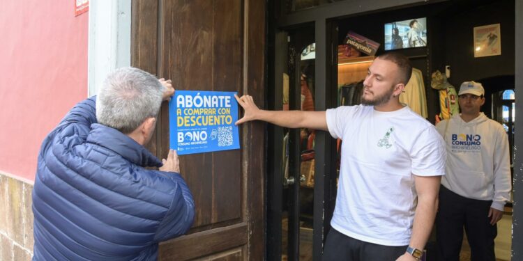 Manuel Domínguez destaca el éxito de la II campaña de Bonos Consumo Archipiélago con casi el 99% ejecutado