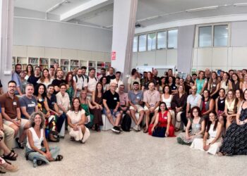 Más de un centenar de profesionales participan en la actualización de la estrategia de educación digital de Canaria