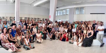 Más de un centenar de profesionales participan en la actualización de la estrategia de educación digital de Canaria