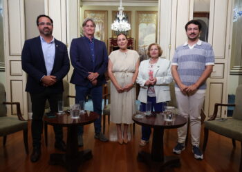 Un momento durante la grabación del videopodcast