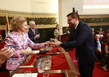 Nefrología del Doctor Negrín, reconocido a nivel nacional con uno de los premios Íñigo Álvarez de Toledo
