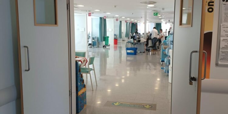 Sanidad destina 27 millones de euros en 2026 para mejoras y equipamiento de los hospitales tinerfeños