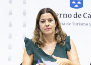 Canarias reduce el desempleo un 13,52% en el último año, frente al 2,26% nacional