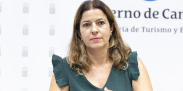 Canarias reduce el desempleo un 13,52% en el último año, frente al 2,26% nacional