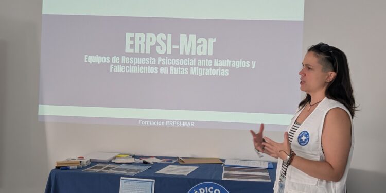El SCS impulsa la coordinación con los servicios de emergencias que intervienen en la asistencia a migrantes