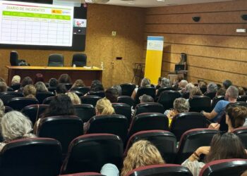 Atención Primaria de Gran Canaria forma a su personal en prevención de riesgos laborales, conflictos y acoso