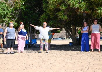 Bienestar Social lleva los talleres de verano de envejecimiento activo y soledad no deseada a Las Teresitas