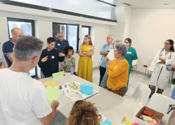 El Doctor Negrín consolida la Unidad de Experiencia del Paciente para fortalecer un modelo centrado en la persona