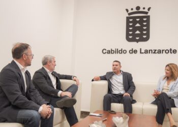 Clavijo reafirma en Lanzarote el compromiso con unos servicios públicos “más cercanos, accesibles y modernos”