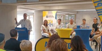 El programa Gen Match reúne a distintas generaciones en torno a los valores del fútbol junto a la UD Las Palmas
