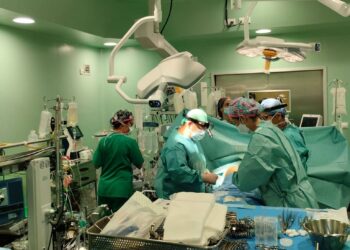 Los profesionales del Hospital Doctor Negrín realizan más de 15.700 intervenciones quirúrgicas en 2025