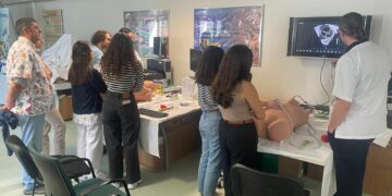 El Laboratorio de Simulación MOTIVA del Insular-Materno Infantil forma a residentes y especialistas
