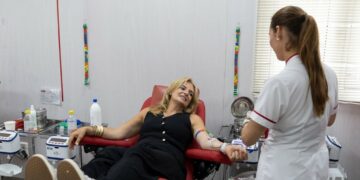 Monzón recuerda la importancia de donar sangre al menos 2 veces al año para mantener las reservas de hemoderivados