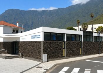 La Dirección del Área de Salud de El Hierro habilita una oficina de atención a usuarios en La Frontera