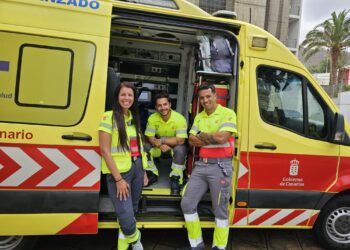 El SUC advierte de los riesgos de lanzarse al agua desde muelles o espigones