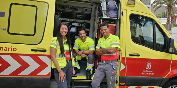 El SUC advierte de los riesgos de lanzarse al agua desde muelles o espigones
