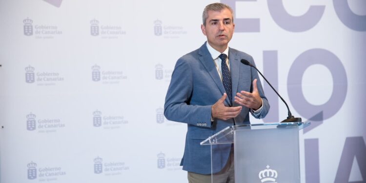 Canarias lidera el crecimiento económico y consolida su recuperación con un empleo en máximos históricos