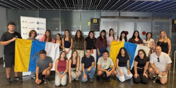 El mejor alumnado de ESO y Bachillerato de Canarias ya disfruta de su inmersión lingüística en Cambridge