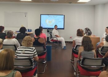 El Centro de Salud de Vecindario cierra las ‘II Jornadas de Salud y Mujer’ con una sesión sobre suelo pélvico