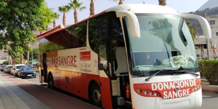 Hemodonación y Hemoterapia acerca la donación de sangre a diferentes municipios de las islas durante la próxima sem