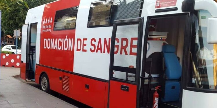 Hemodonación y Hemoterapia activa hoy una campaña de donación de sangre en Tuineje