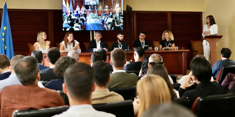 El Gobierno de Canarias concede ayudas del PEPAC por valor de 5,05 M€ a 78 personas jóvenes agricultoras