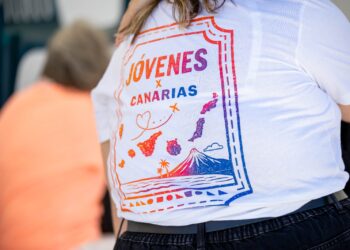 La juventud canaria reclama participación real, oportunidades para emanciparse y una Canarias para hacer su vida