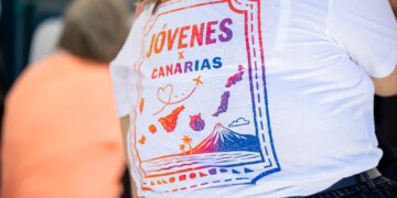 La juventud canaria reclama participación real, oportunidades para emanciparse y una Canarias para hacer su vida