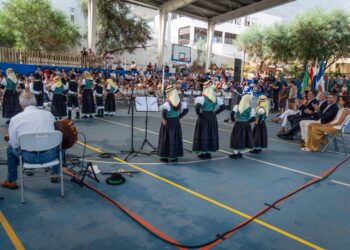 Clavijo destaca la importancia de la educación pública que ofrece igualdad de oportunidades en todas las islas