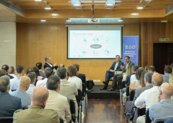 El Gobierno de Canarias aborda el impacto económico del sector aeroespacial en Canarias