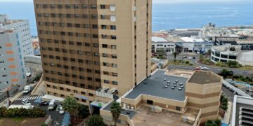 El SCS destina 4,3 millones a rehabilitar la fachada del edificio de Traumatología del Hospital La Candelaria